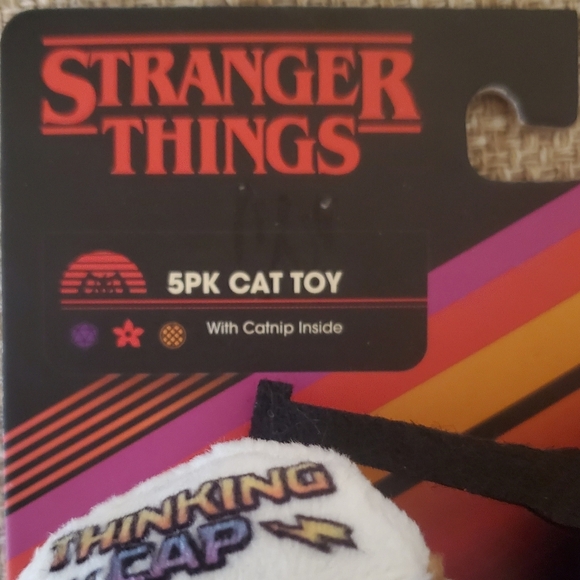 Stranger THINGS Cat Nip Toy Set - Picture 2 of 2